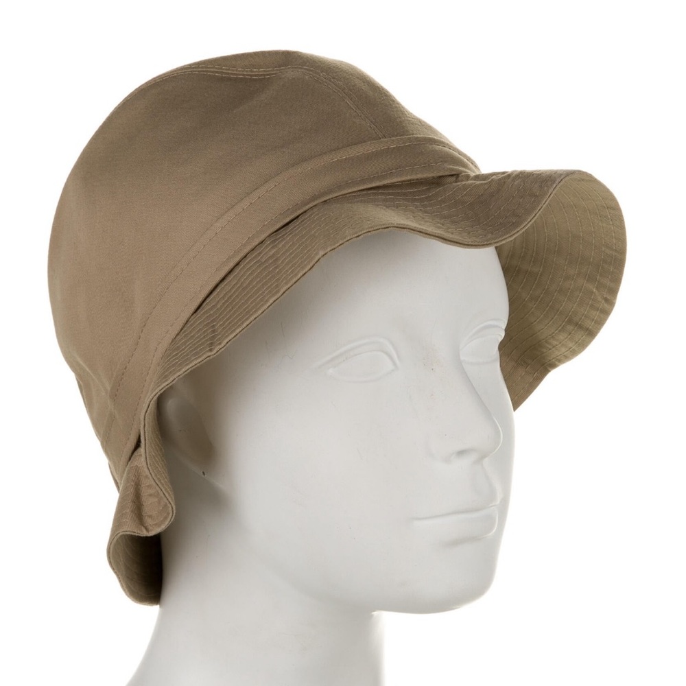 Vintage Burberry’s bucket hat